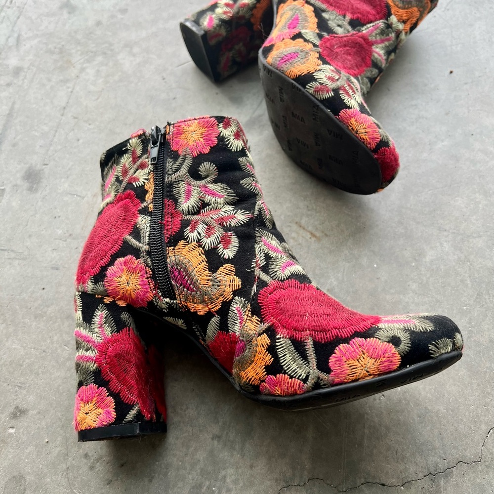 MIA Vail Embroidered Ankle Booties